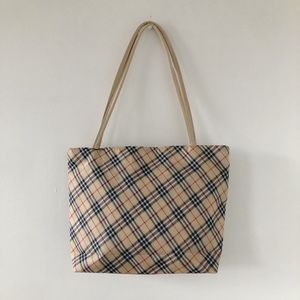 Patterned tote bag